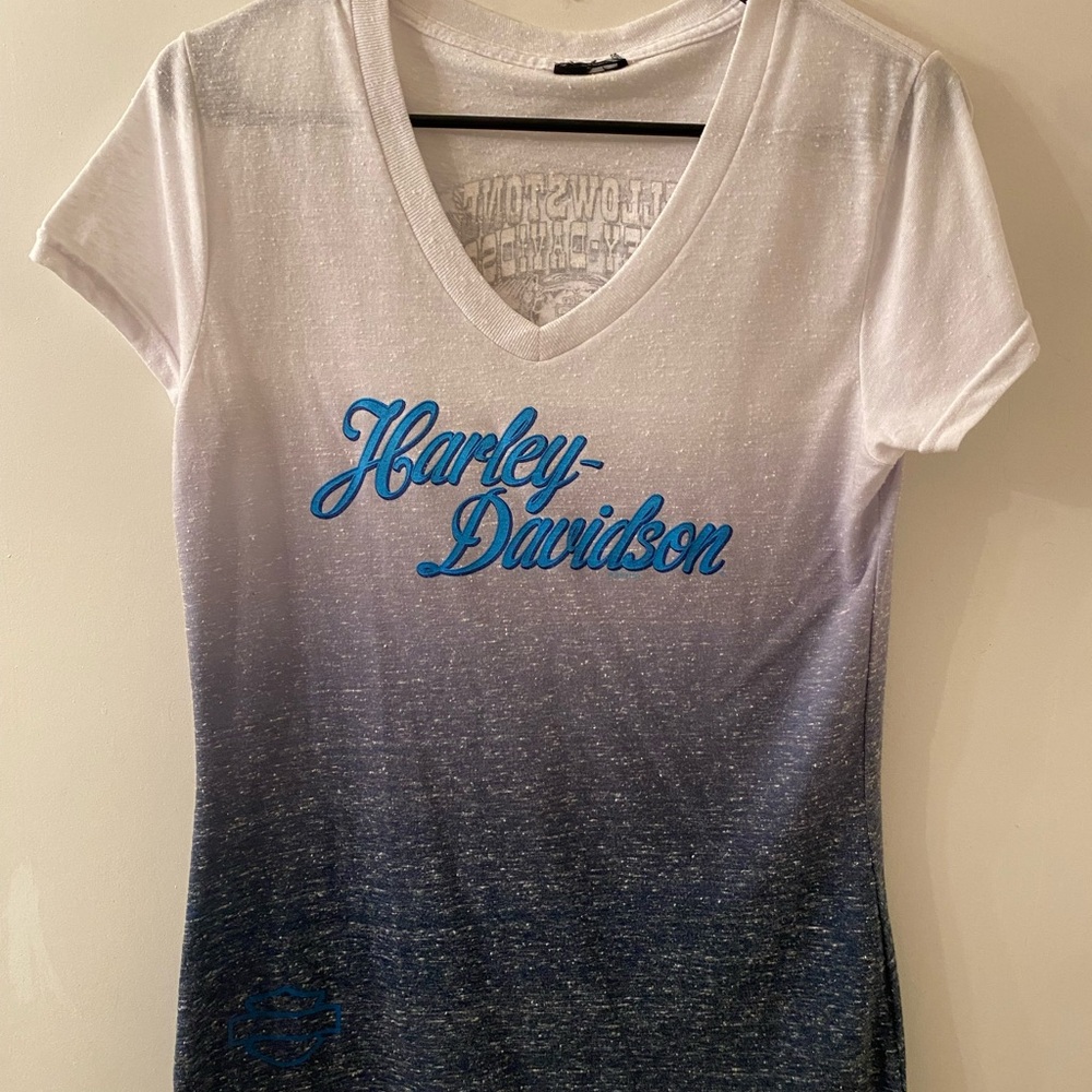 Harley-Davidson Yellowstone Bozeman Montana V-Neck Tee Ombre Blue Size M - Picture 2 of 8